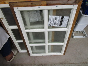 lot 131 image: Stationary Windows