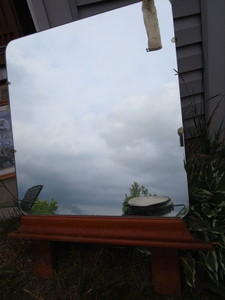 lot 143 image: Dresser Mirror - Vintage