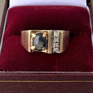 lot 19 image: Mens Ring, Tiger Eye