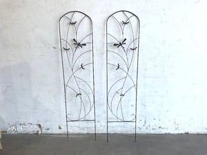 lot 104 image: Sunnydaze Decor Set of Two 55 in. Steel Dragonfly Delight Decorative Garden Trellis