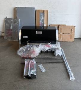 lot 19 image: Nexgrill Deluxe 6-Burner Natural Gas Grill in Black with Ceramic Searing Side Burner and Gourmet Plus Cooking System