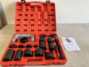 lot 266 image: Orion Motor Tech 21 Piece Master Ball Joint Press Kit & U-Joint Puller Service Tool Set