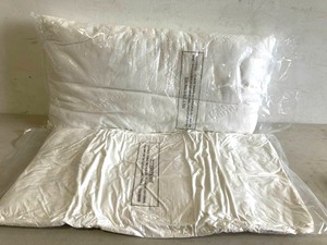 lot 280 image: Zen Bamboo Set of Two King Size Cooling Pillows with Bamboo Covers