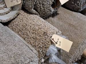 lot 805 image: Lot of (1) Carpet CPR-67 9x12