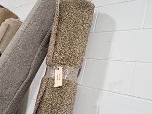 lot 841 image: Lot of (1) Carpet CPR-95 14.75x86