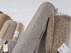 lot 842 image: Lot of (1) Carpet CPR 120 13.35x9