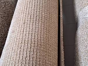 lot 886 image: Lot of (1) Carpet LPR 12 16.8x12