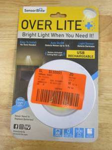 lot 581 image: Sensor Brite Overhead Motion Activated LED Rechargeable Night Light