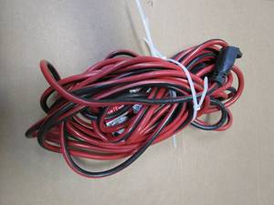 lot 654 image: Husky 50 ft. 143 Medium-Duty IndoorOutdoor Extension Cord (OUT OF PACKAGING)