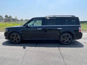 2013 Ford Flex Limited - AWD - 2 OWNERS