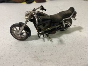 lot 90 image: Harley Davidson Sturgis Collectible Die Cast