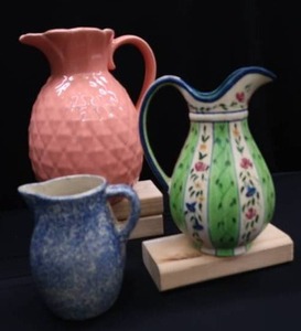 lot 65 image: TRIO OF BEAUTIFUL PITCHERS