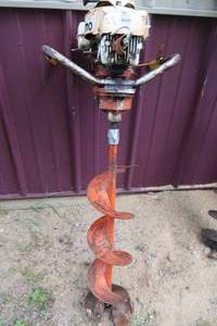 lot 114 image: ESKIMO ICE AUGER