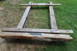 lot 116 image: WOODEN FISH HOUSE SLED