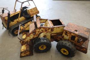 lot 125 image: TONKA TOYS METAL