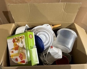 Assorted Kitchenware