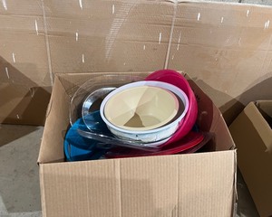 Assorted Kitchenware