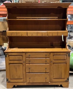 Ethan Allen Hutch