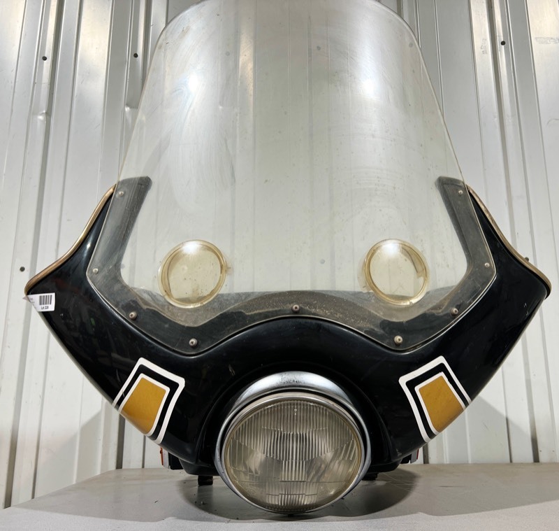 lot 228 image: Vetter Windjammer III Fairing