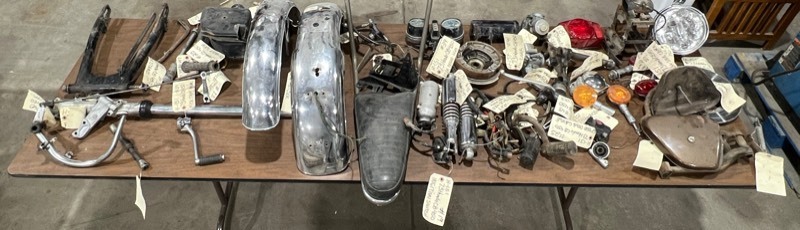 lot 512 image: 1973 Honda CB450 Parts