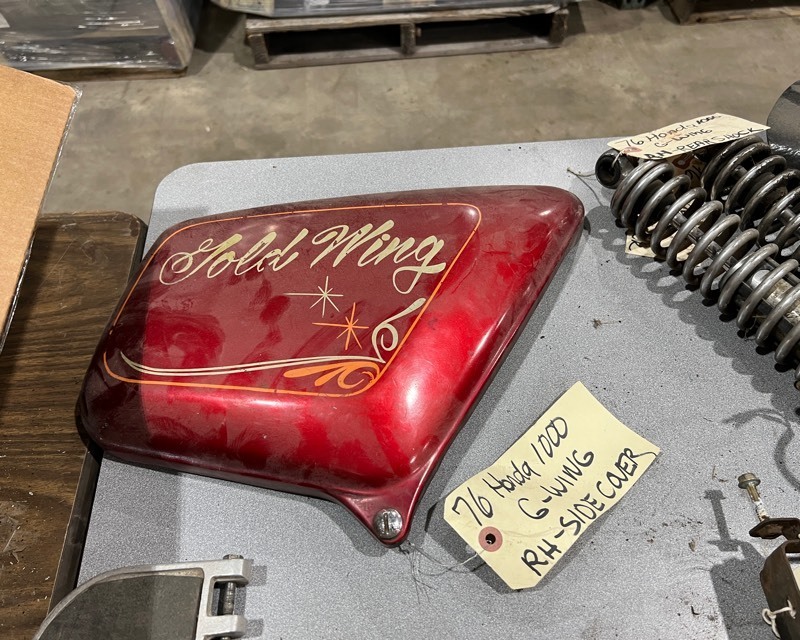 lot 537 image: 1976 Honda 1000GL Goldwing Parts