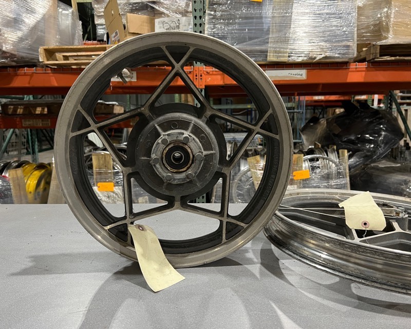 lot 551 image: 1980 Suzuki GS850 Rims