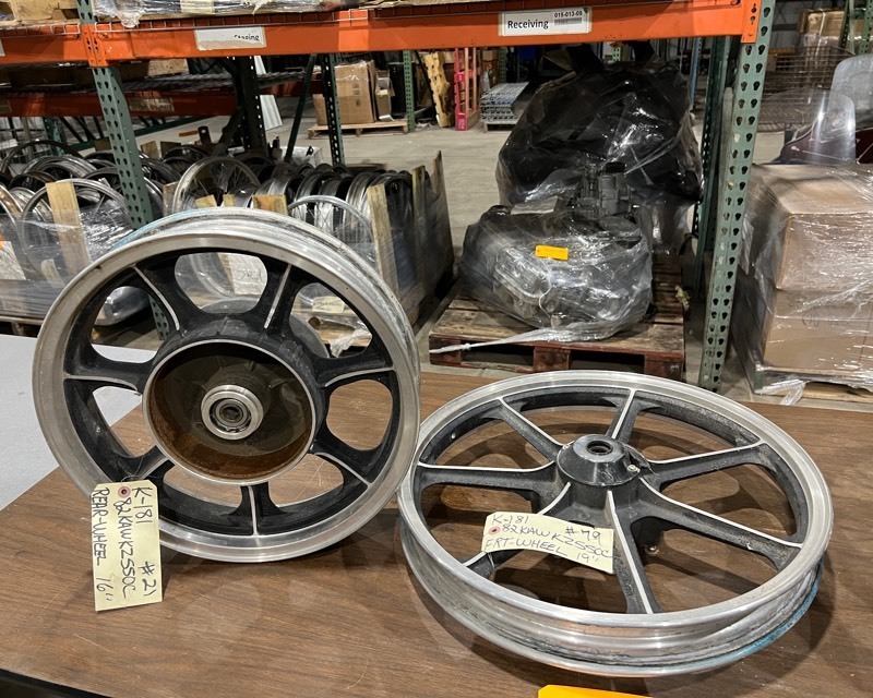 lot 553 image: 1982 Kawasaki KZ550C Rims