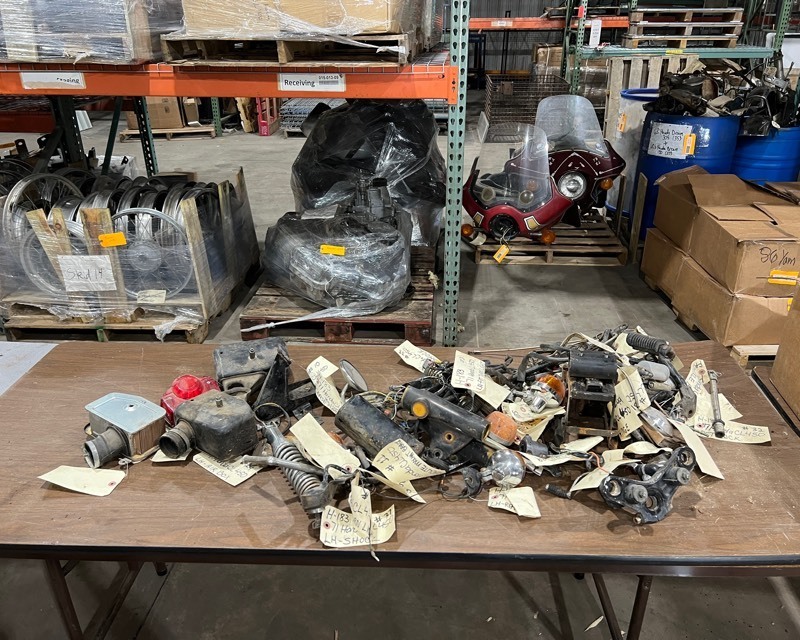 lot 561 image: 1971 Honda CL450 Parts