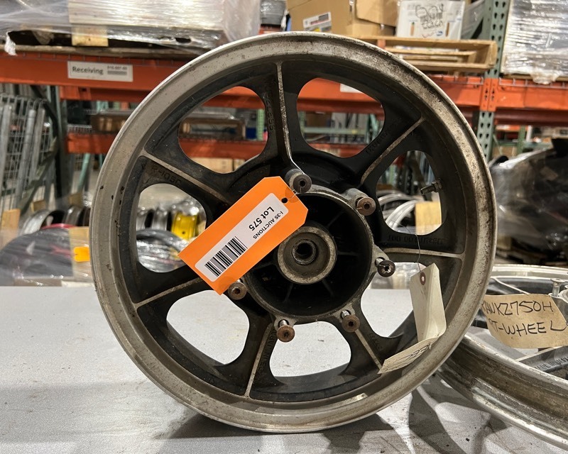 lot 575 image: 1980 Kawasaki KZ750H Rims