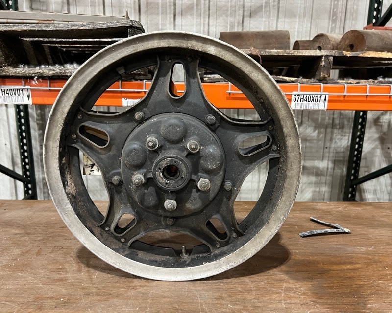 lot 588 image: 1976 Honda Goldwing GL Rim