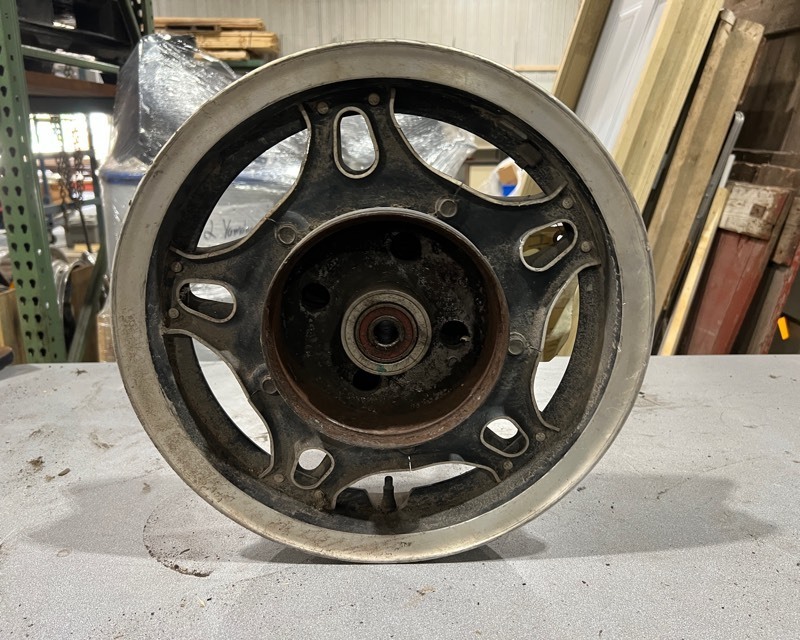 lot 603 image: 1982 Honda CB750C Rim