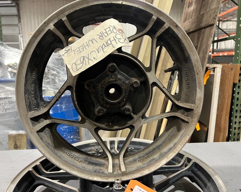 lot 612 image: 1983 Honda CX650 Rims