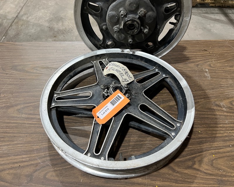 lot 614 image: 1980 Honda CB900C Rims