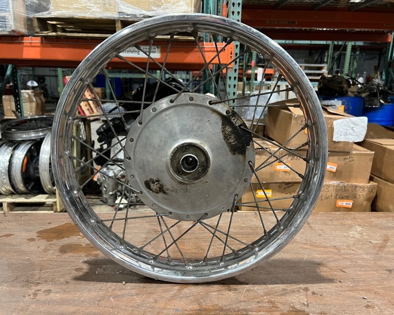 lot 624 image: 1971 Honda CL450 Rim