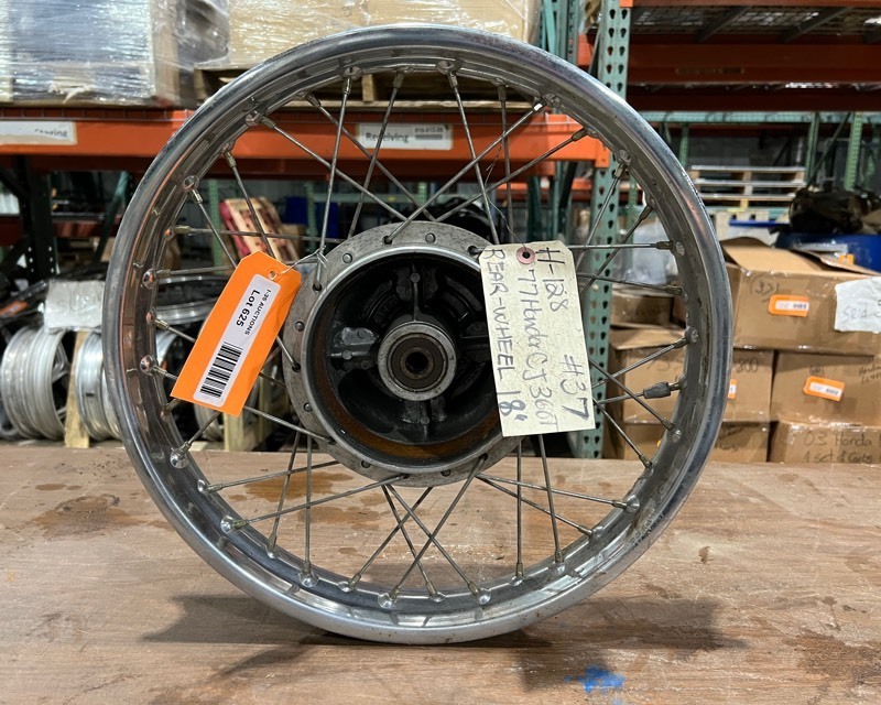 lot 625 image: 1977 Honda CJ360T Rim