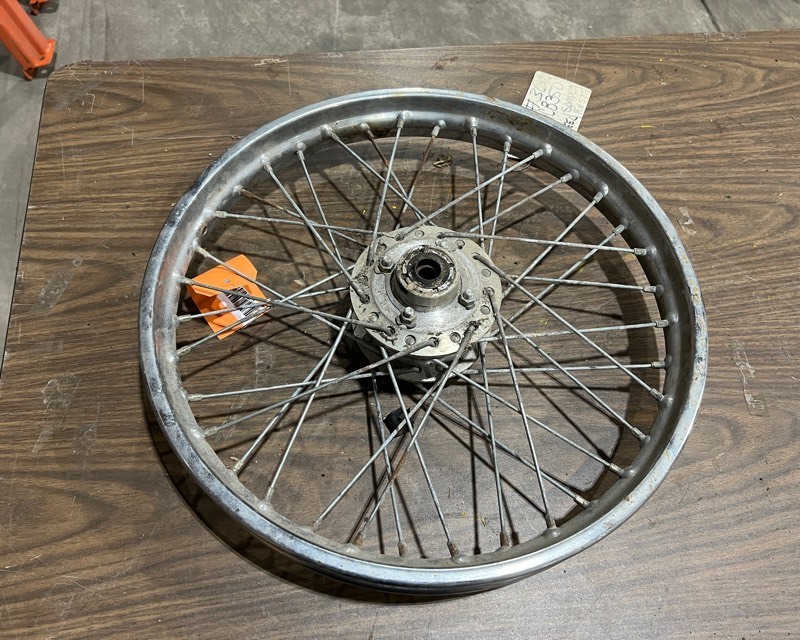 lot 638 image: 1972 Honda CB350 Rim