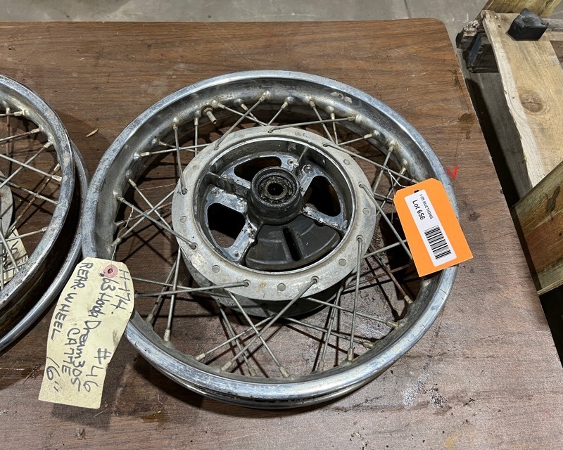 lot 656 image: 1963 Honda Dream 305 Rims