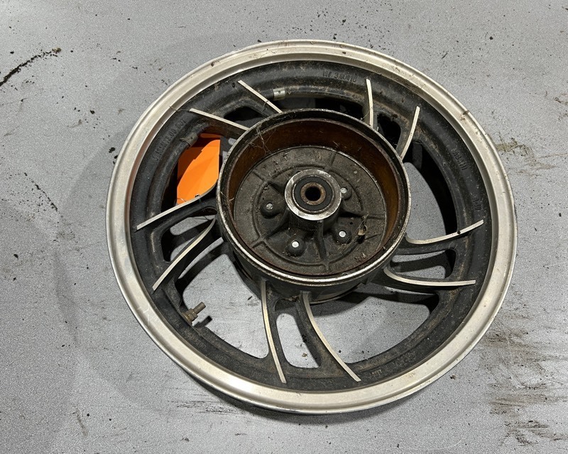 lot 658 image: 1981 Yamaha Maxim 650 Rim