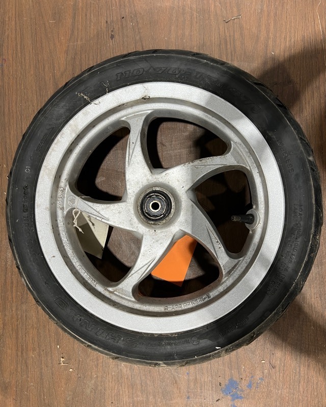 lot 751 image: 2006 Hyosung SF50 Front Wheel