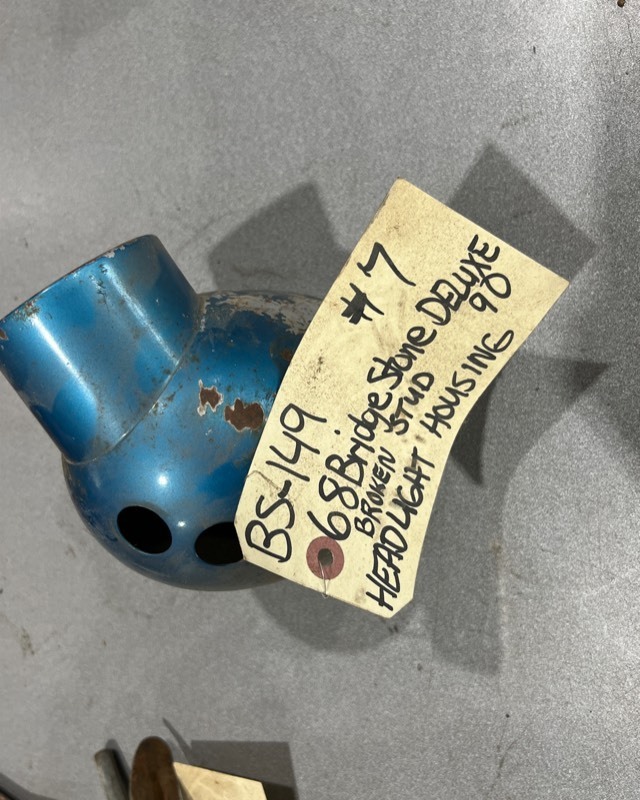 lot 782 image: 1968 Bridgestone Deluxe Parts