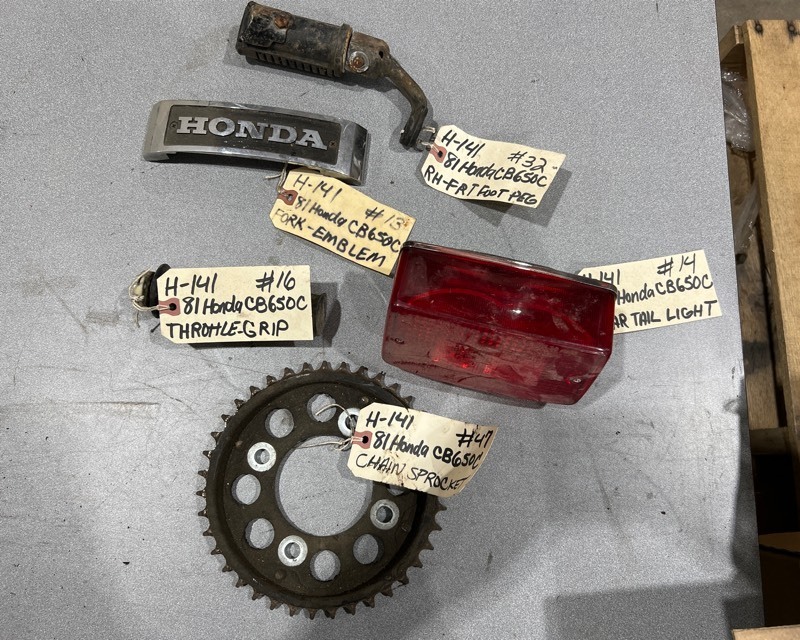 lot 785 image: 1981 Honda CB650C Parts