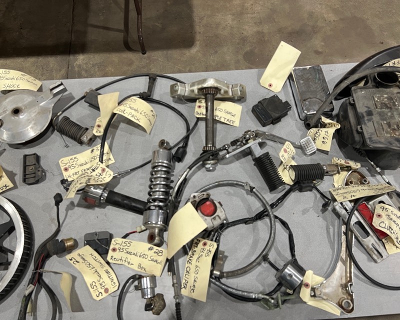 lot 788 image: 1995 Suzuki 650 Savage Parts