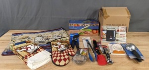 lot 115 image: NEW Kitchen Gadgets, Utensils and Accessories Crofton Food Chopper, Perfect Cooker, Egg Slicer, Oven Mitt and Much More K