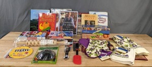 lot 116 image: NEW Assorted Kitchen Utensils, Gadgets, Cookbooks and More K