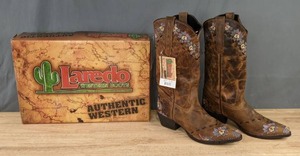 lot 16A image: New Laredo Womens Lad Brown Western Boots Size 10M K