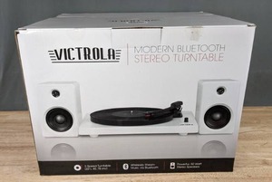 lot 87 image: NEW Victrola Modern 3-Speed Bluetooth Stereo Turntable with Speakers K