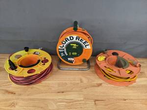 lot 151 image: 3 Extension Cord Reels B