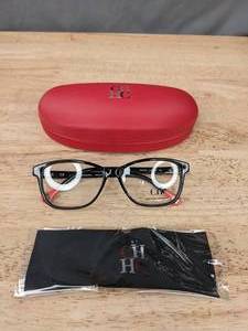 lot 121A image: NEW Caroline Herrera Glasses with Display Lenses L