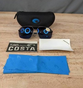 lot 68 image: NEW Costa Pilothouse Sunglasses L