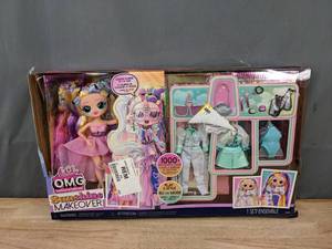 lot 55A image: NEW L.O.L. Surprise OMG Sunshine Makeover Color Change Fashion Doll - Stellar Gurl M
